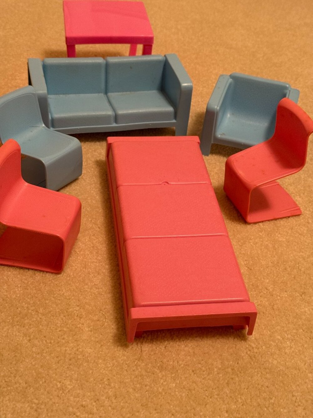 Vintage 1973- 7 Piece Mattel Barbie Doll House Furniture and 1982 Salon Chair